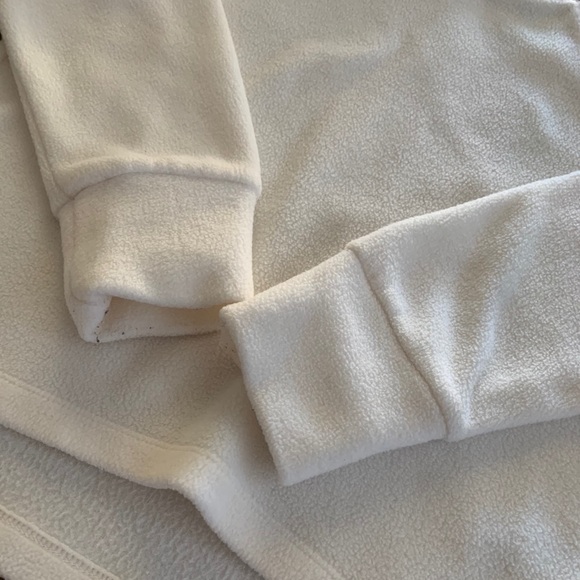 Girls Old Navy long sleeve - Picture 2 of 5